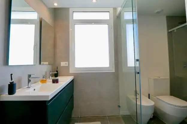 Badezimmer von Maisonette zum Verkauf in Mijas mit Klimaanlage, Terrasse und Möbliert