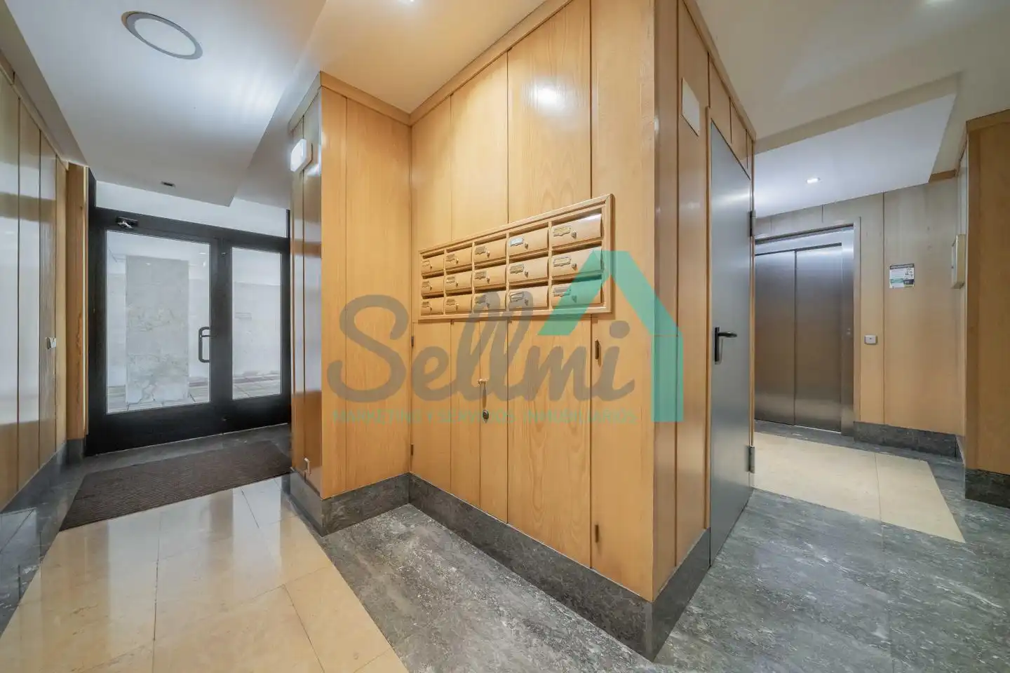 Flat for rent in Oviedo   with Heating, Parquet flooring and Furnished