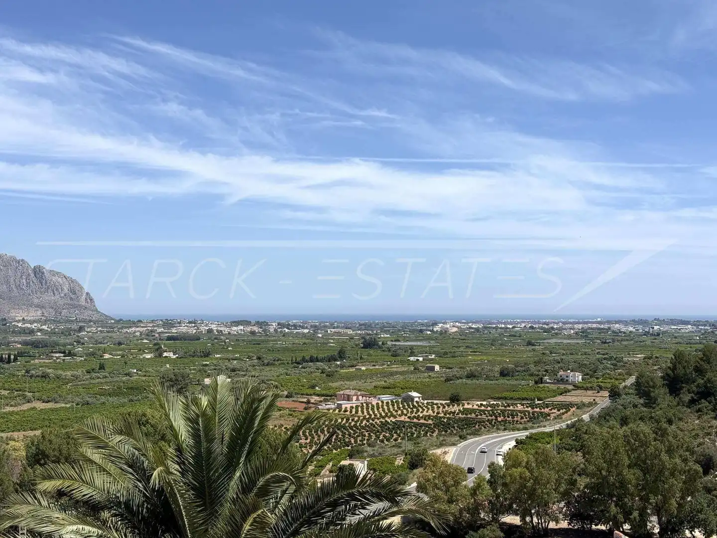 Vista exterior de Casa o xalet en venda en Benidoleig amb Aire condicionat i Piscina