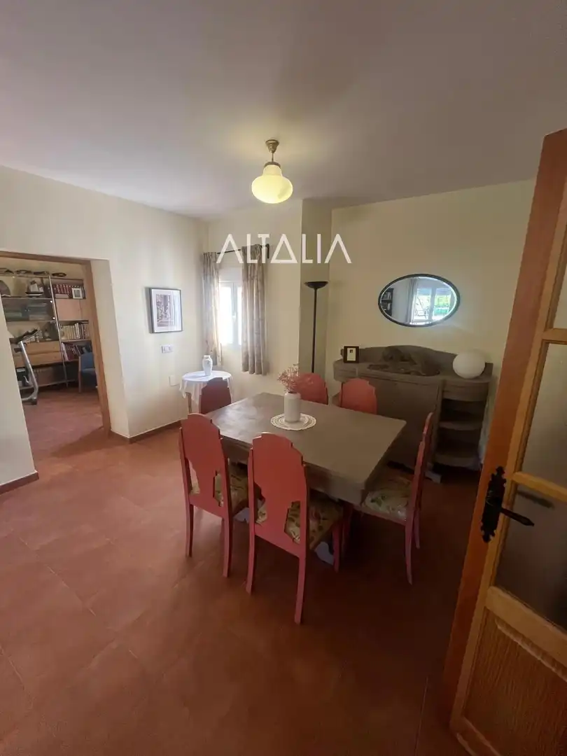 Menjador de Casa o xalet en venda en Torrejoncillo del Rey amb Calefacció, Terrassa i Alarma