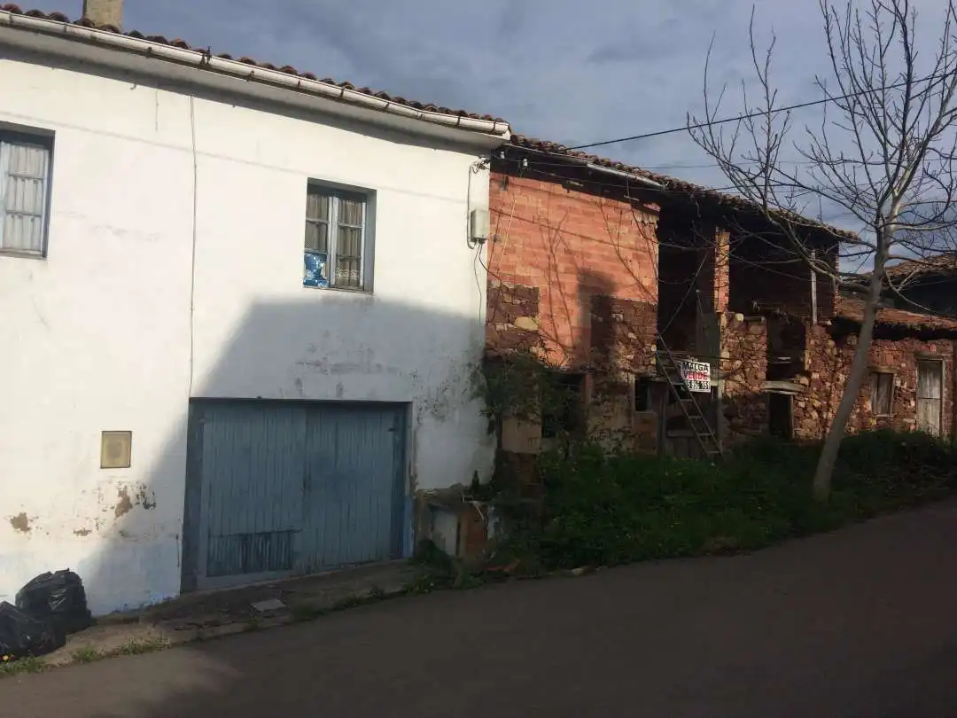 Casa in vendita a Morcín, imagen 2