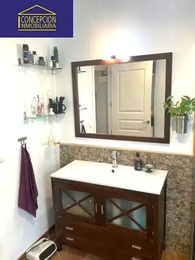 Bathroom of Flat for sale in Córdoba  with Air Conditioner, Heating and Terrace