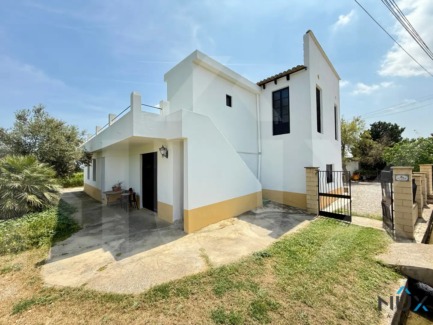 Vista exterior de Casa o chalet en venta en Benaguasil con Aire acondicionado, Calefacción y Jardín privado