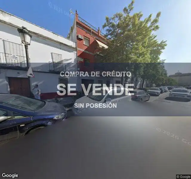 Vista exterior de Piso en venta en Carmona