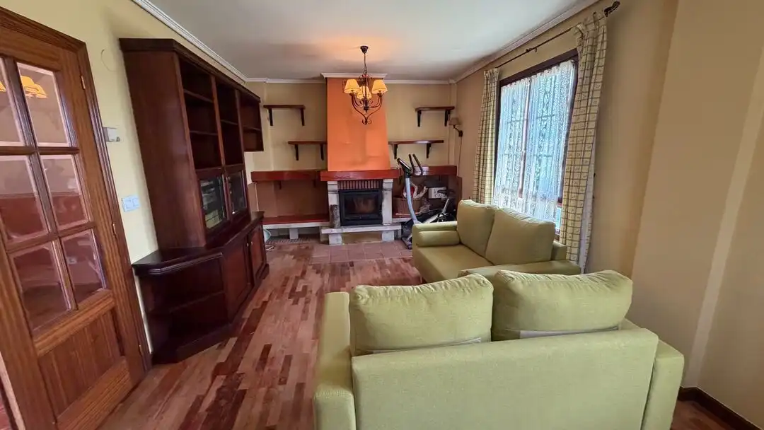Wohnzimmer von Haus oder Chalet zum Verkauf in Zigoitia mit Heizung, Terrasse und Abstellraum