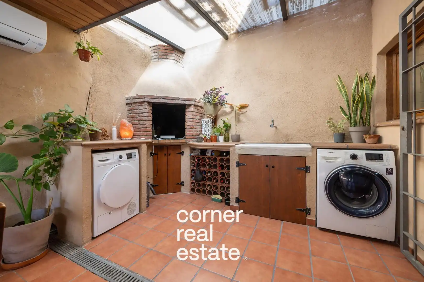 Jardín de Casa o chalet en venta en Molins de Rei con Aire acondicionado, Calefacción y Jardín privado