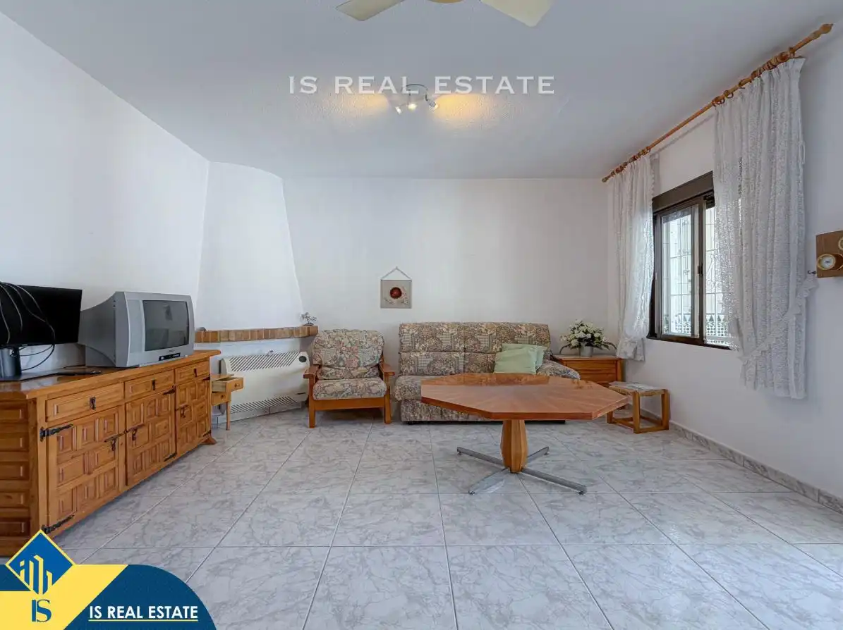Sala de estar de Casa o chalet en venta en Torrevieja con Calefacción, Terraza y Amueblado