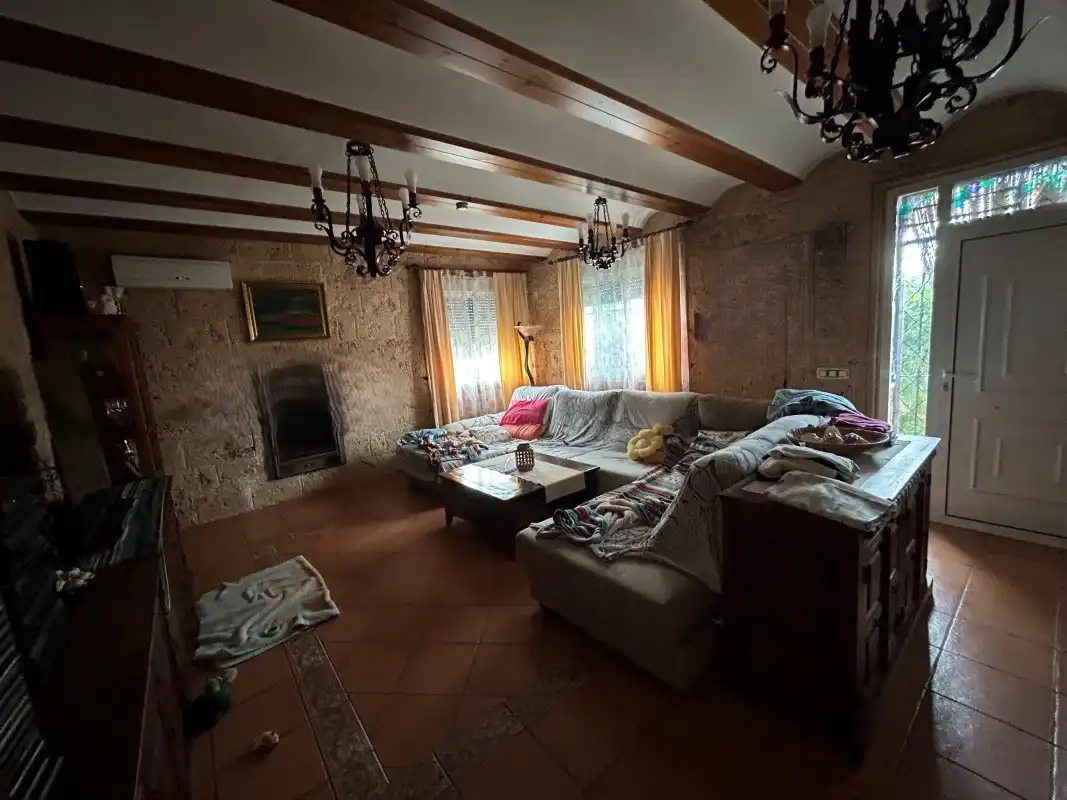 Sala d'estar de Casa o xalet en venda en Sempere amb Aire condicionat, Jardí privat i Terrassa