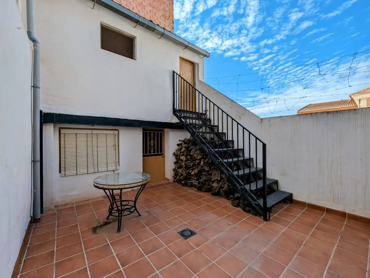 Vista exterior de Casa o chalet en venta en Salar con Trastero, Amueblado y Balcón