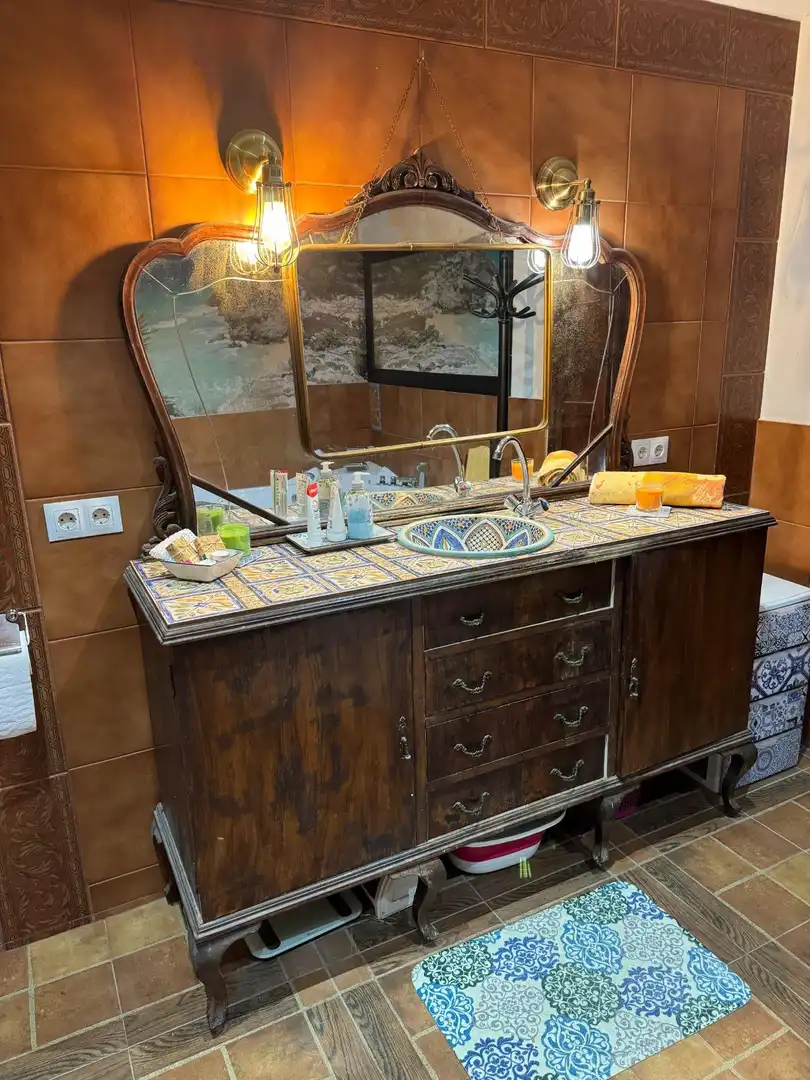 Bany de Finca rústica en venda en Elche / Elx amb Aire condicionat, Calefacció i Jardí privat