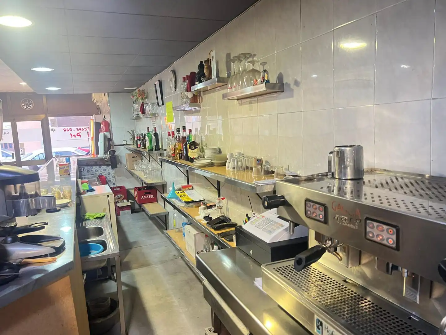 Local comercial en venta en Rocafonda, imagen 4