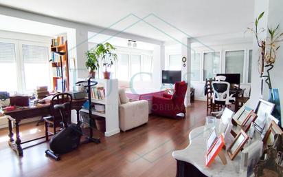 Living room of Flat for sale in  Cádiz Capital  with Air Conditioner, Terrace and Community pool