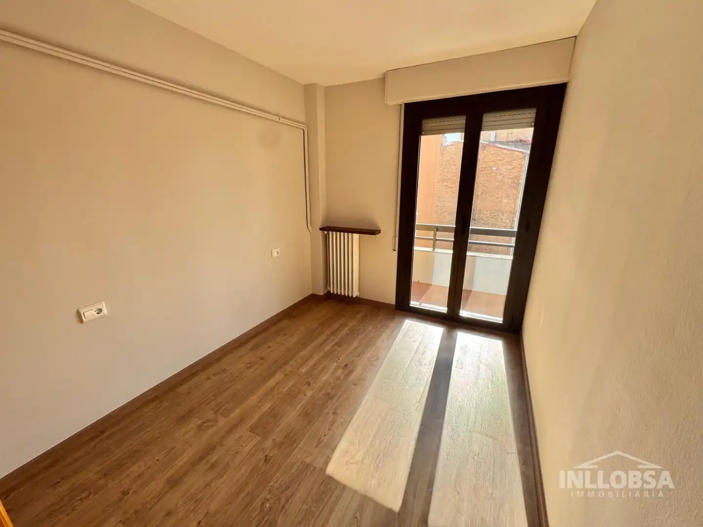 Wohnung zur Miete in Calle CARDENAL LLUCH, Centre - Passeig i Rodalies