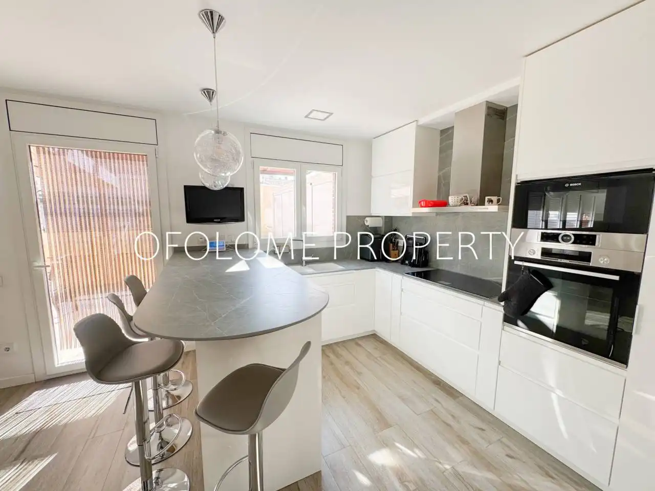 Cocina de Edificio en venta en Sabadell