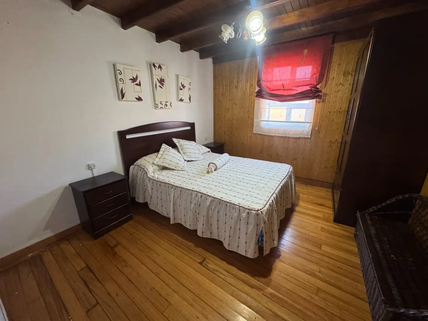 Habitación de Casa adosada en venta en Muros con Amueblado