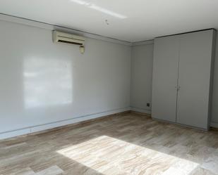 Oficina de lloguer en Terrassa amb Aire condicionat i Calefacció