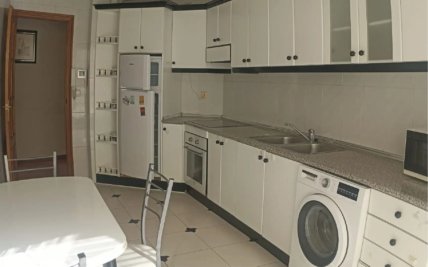 Kitchen of Flat for sale in La Bañeza , León
