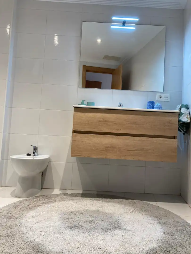 Badezimmer von Wohnungen zum Verkauf in Burgos mit Heizung, Abstellraum und Balkon