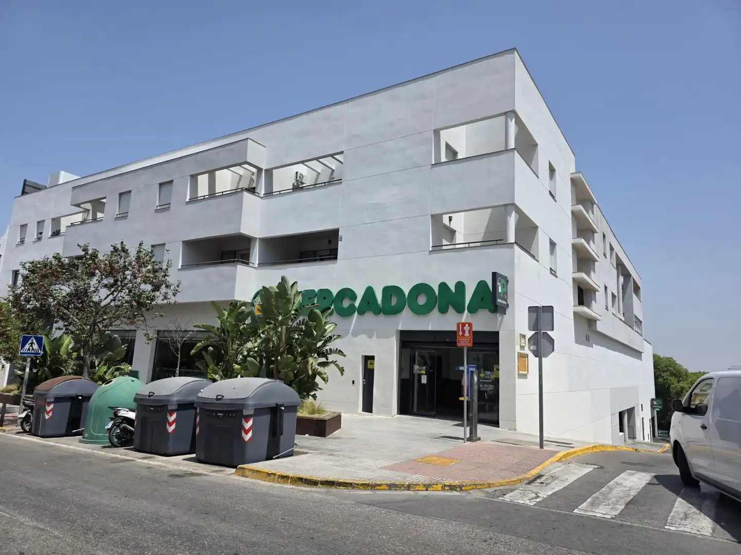 Vista exterior de Garaje en venta en Chiclana de la Frontera