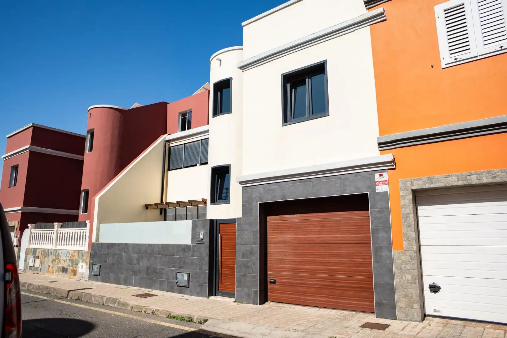 Vista exterior de Casa adosada en venta en Ingenio con Terraza, Trastero y Balcón