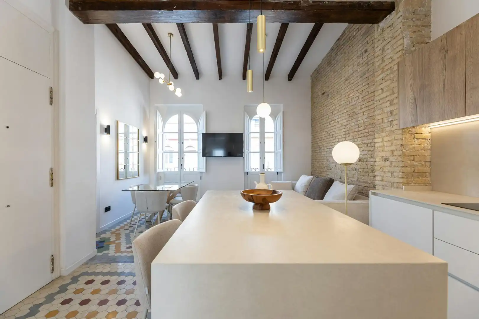 Living room of Flat for rent in Valencia  with Washing machine, TV and Pets allowed