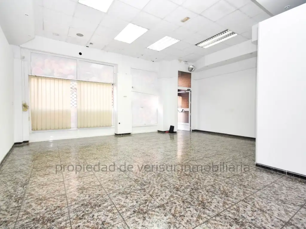Local comercial de lloguer a Casco Antiguo, imagen 4