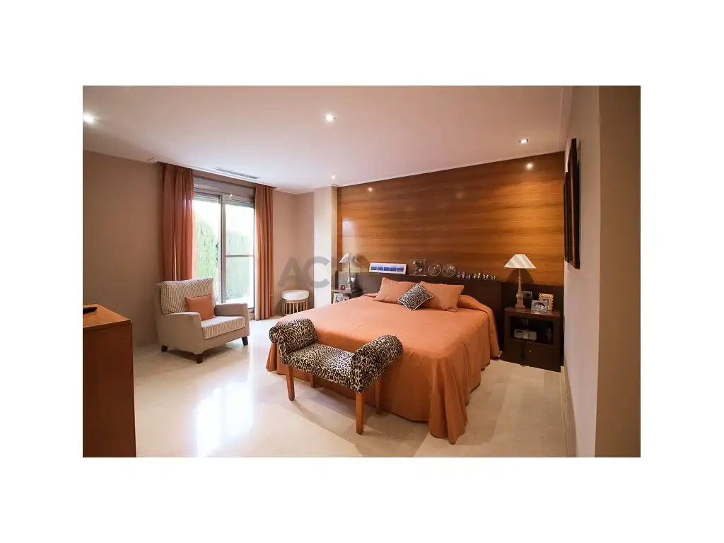 Habitación de Casa o chalet en venta en L'Alcúdia con Aire acondicionado, Jardín privado y Terraza