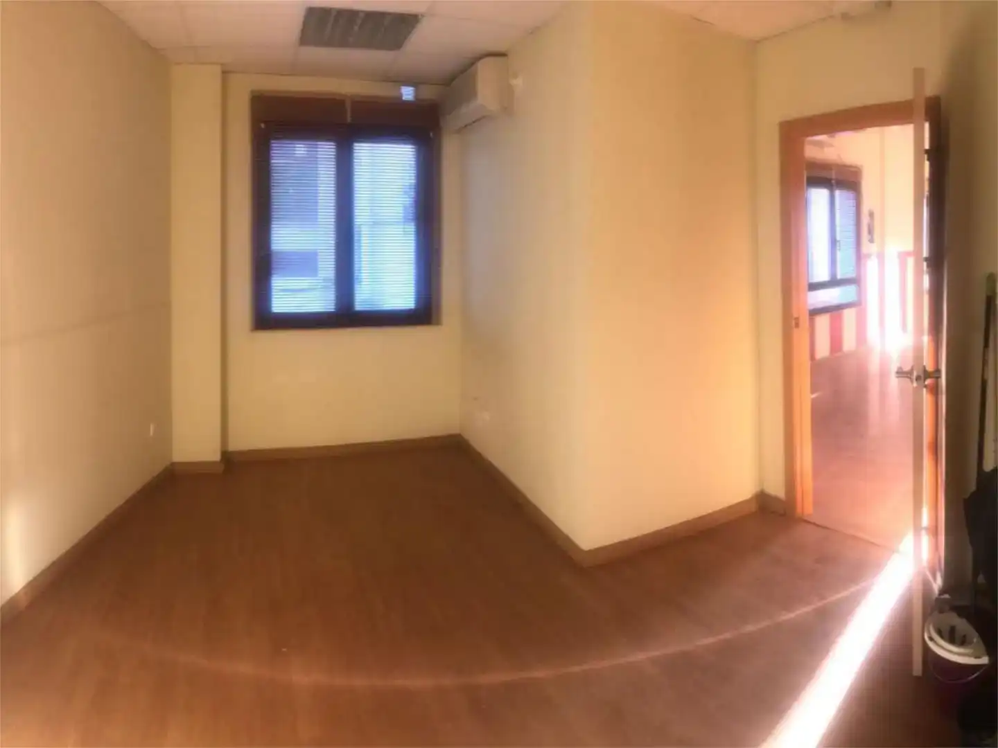 Local en venta en Baena con Aire acondicionado y Parquet