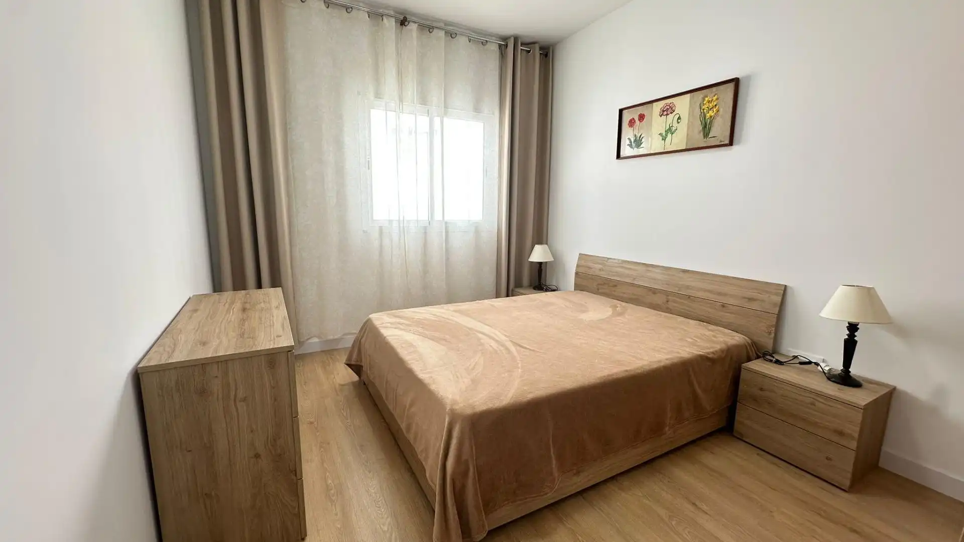 Bedroom of Flat for rent in Santa Lucía de Tirajana  with Parquet flooring