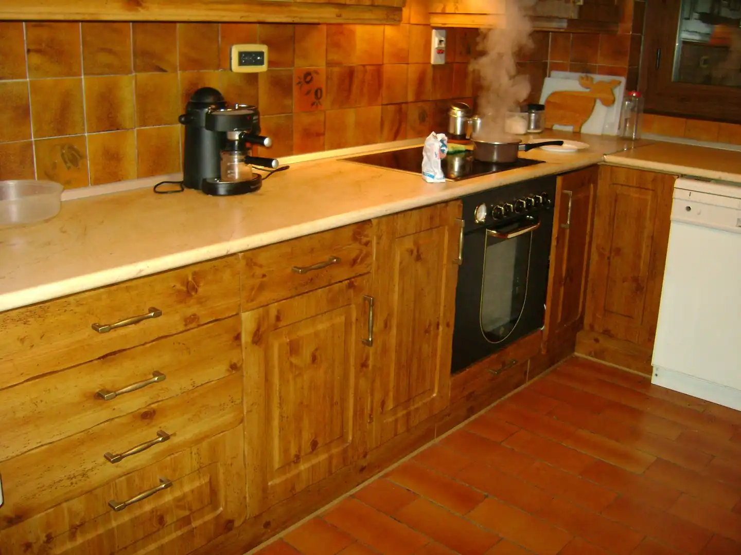 Cocina de Casa o chalet en venta en Valle de Hecho con Jardín privado, Terraza y Amueblado