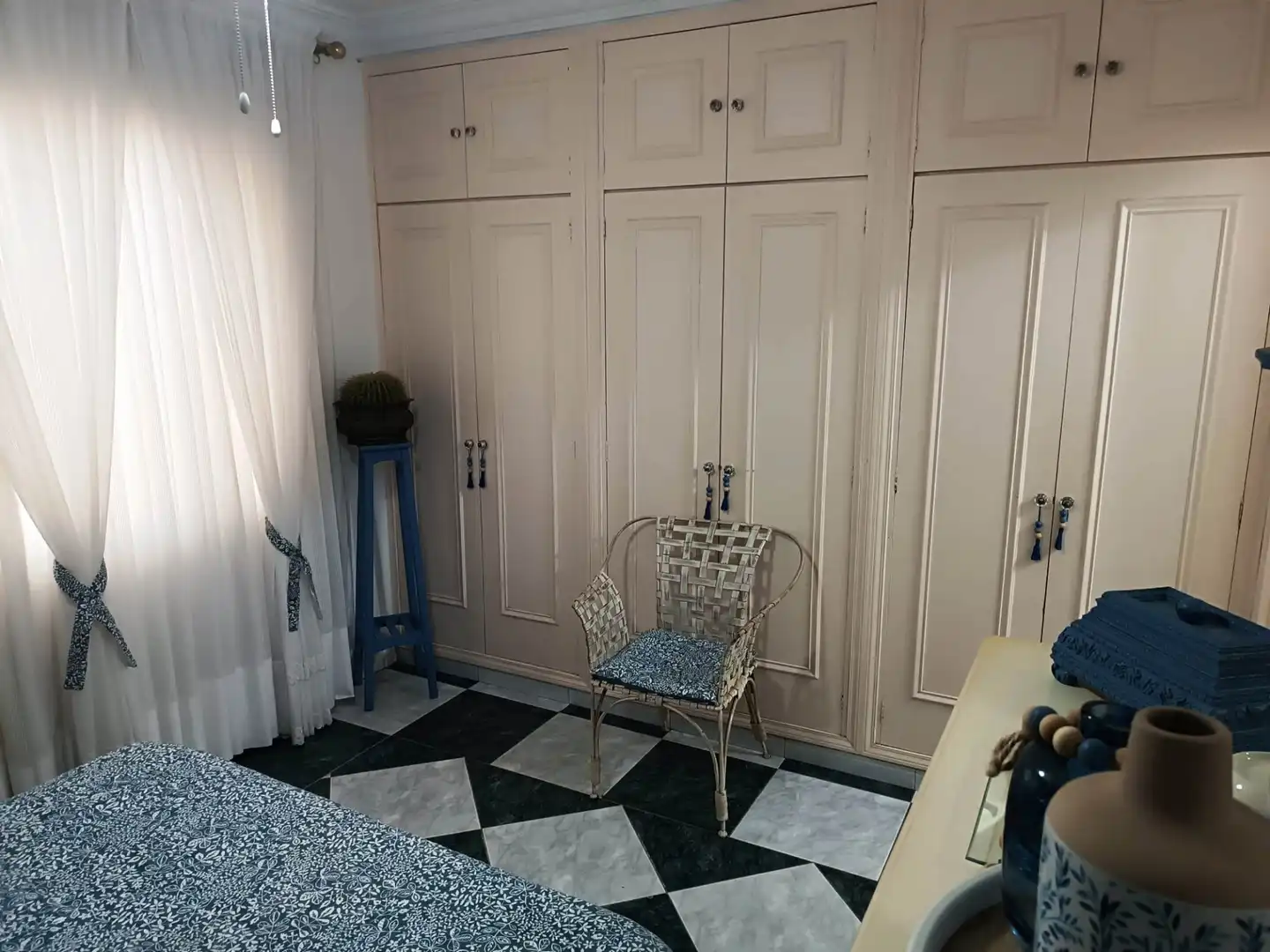 Dormitori de Casa o xalet en venda en El Puerto de Santa María amb Aire condicionat, Jardí privat i Terrassa