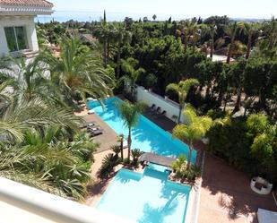 Piscina de Àtic de lloguer en Marbella amb Aire condicionat i Terrassa