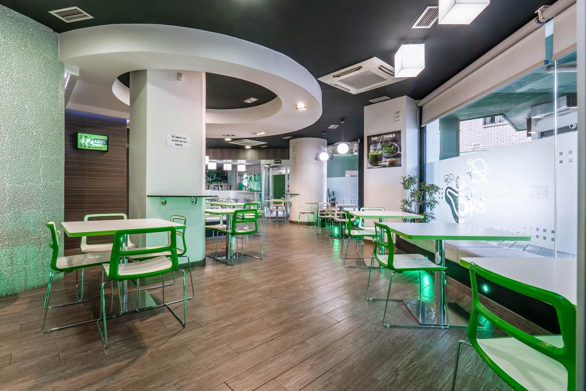 Premises for sale in  Granada Capital  with Air Conditioner and Furnished