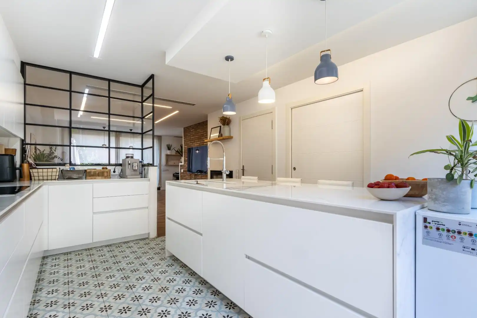 Cuina de Casa o xalet en venda en Sant Llorenç Savall amb Calefacció, Jardí privat i Parquet