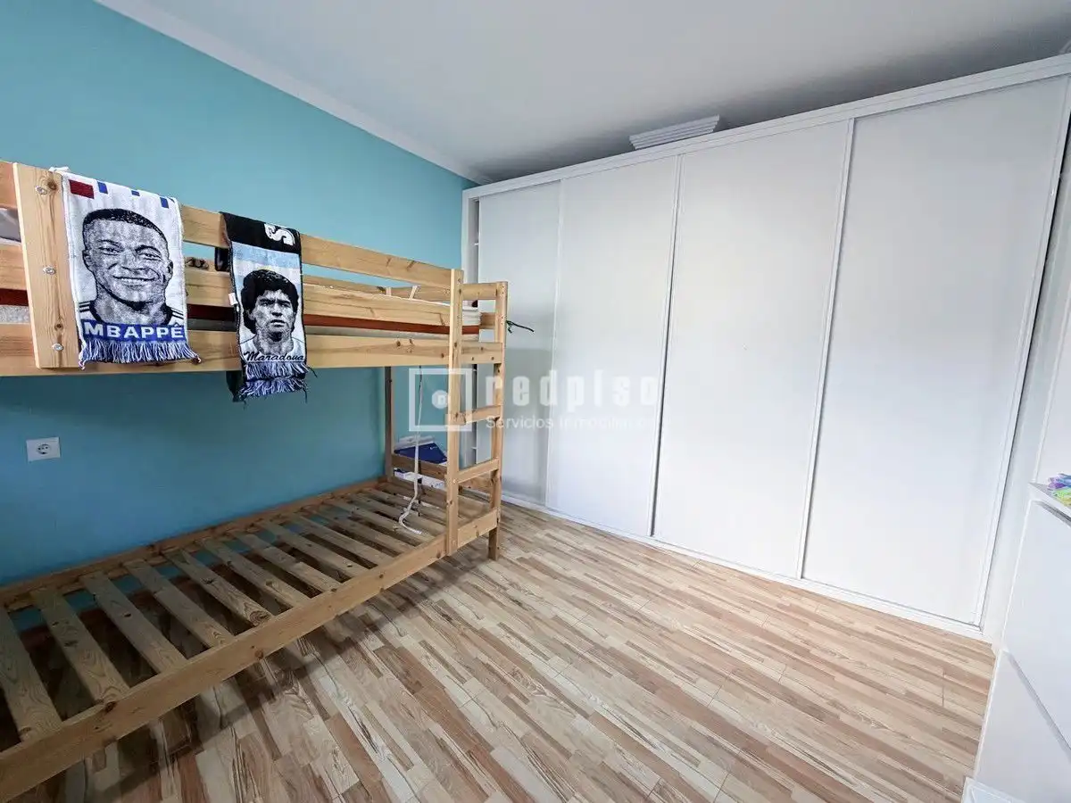 Dormitori de Casa o xalet de lloguer en Málaga amb Aire condicionat i Terrassa