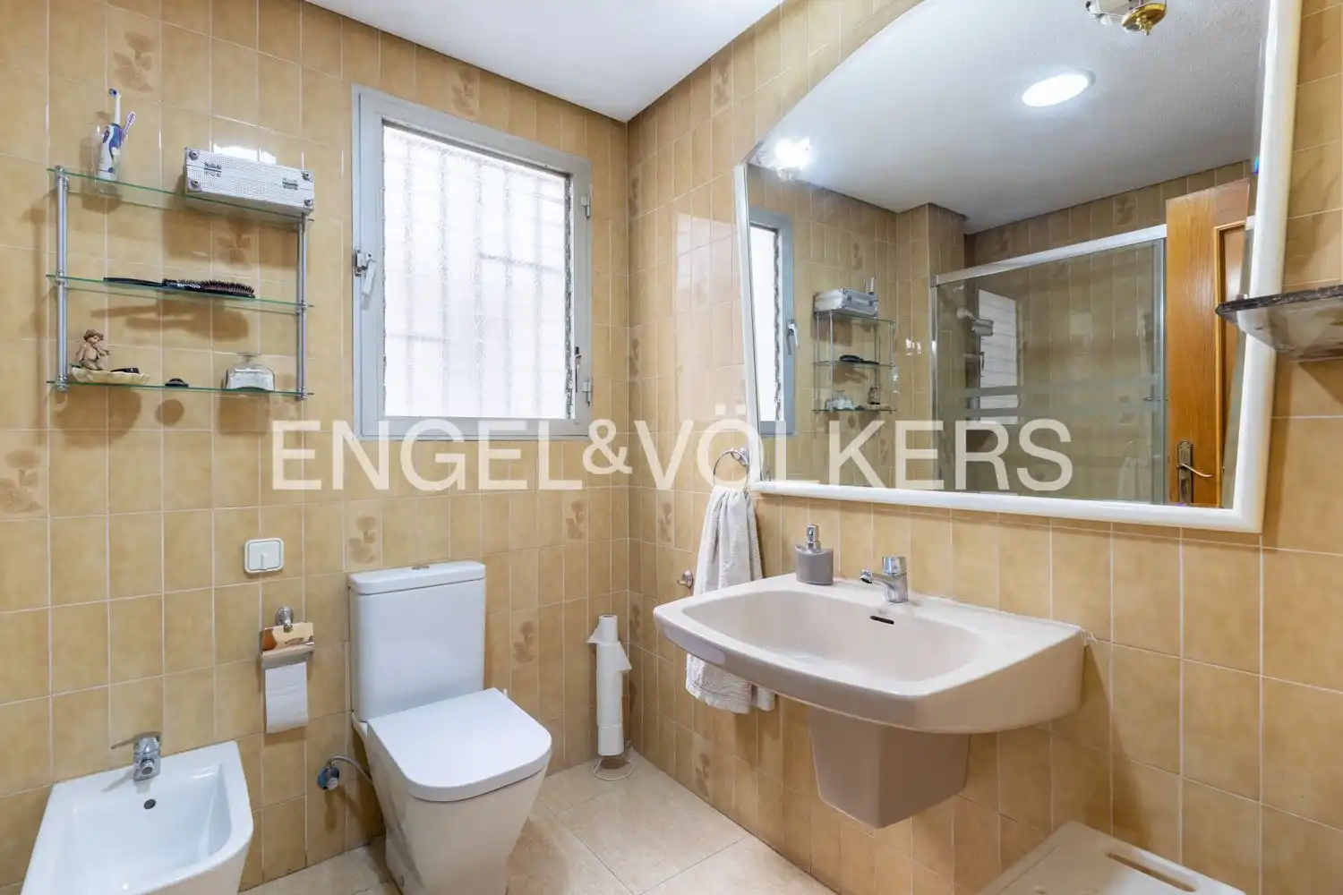 Baño de Piso en venta en Valencia con Aire acondicionado, Calefacción y Trastero