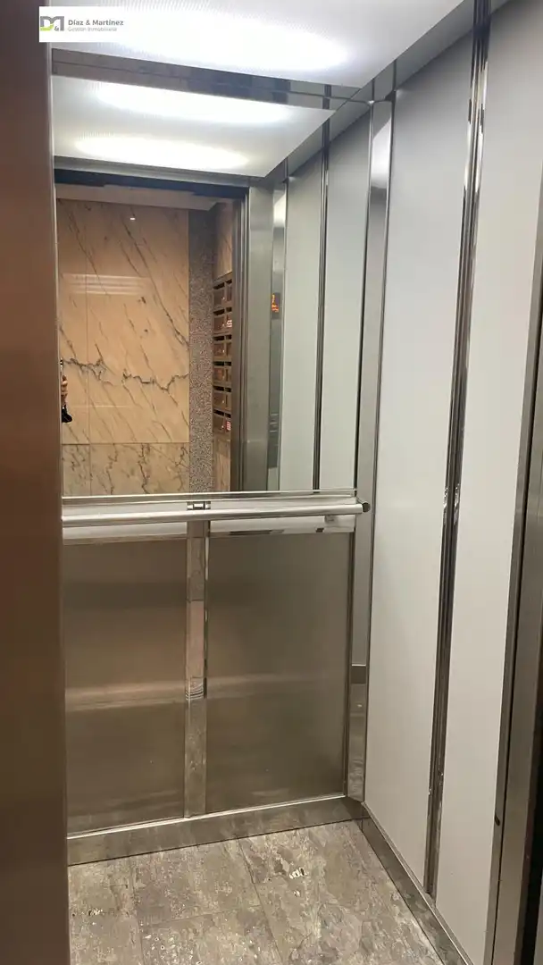 Terraza de Piso en venta en León Capital  con Calefacción, Parquet y Terraza
