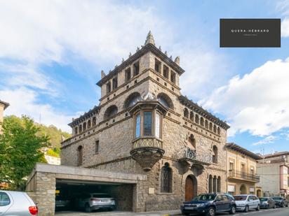 Vista exterior de Casa o xalet en venda en Ripoll amb Balcó