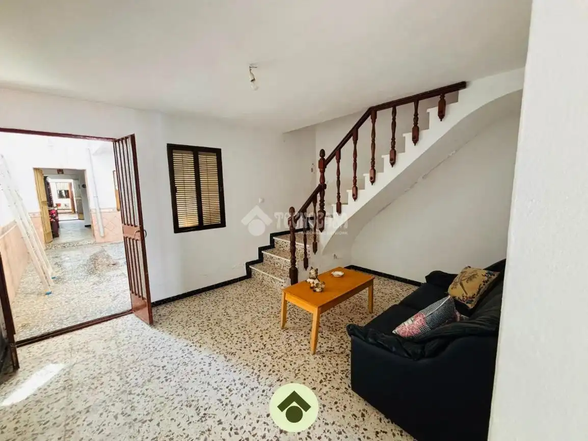 Casa adosada en venta en Adamuz