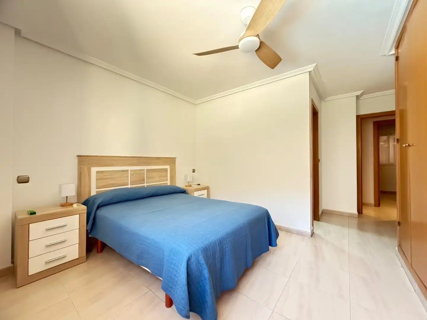 Habitación de Piso de alquiler en Alicante / Alacant con Aire acondicionado, Amueblado y Piscina comunitaria