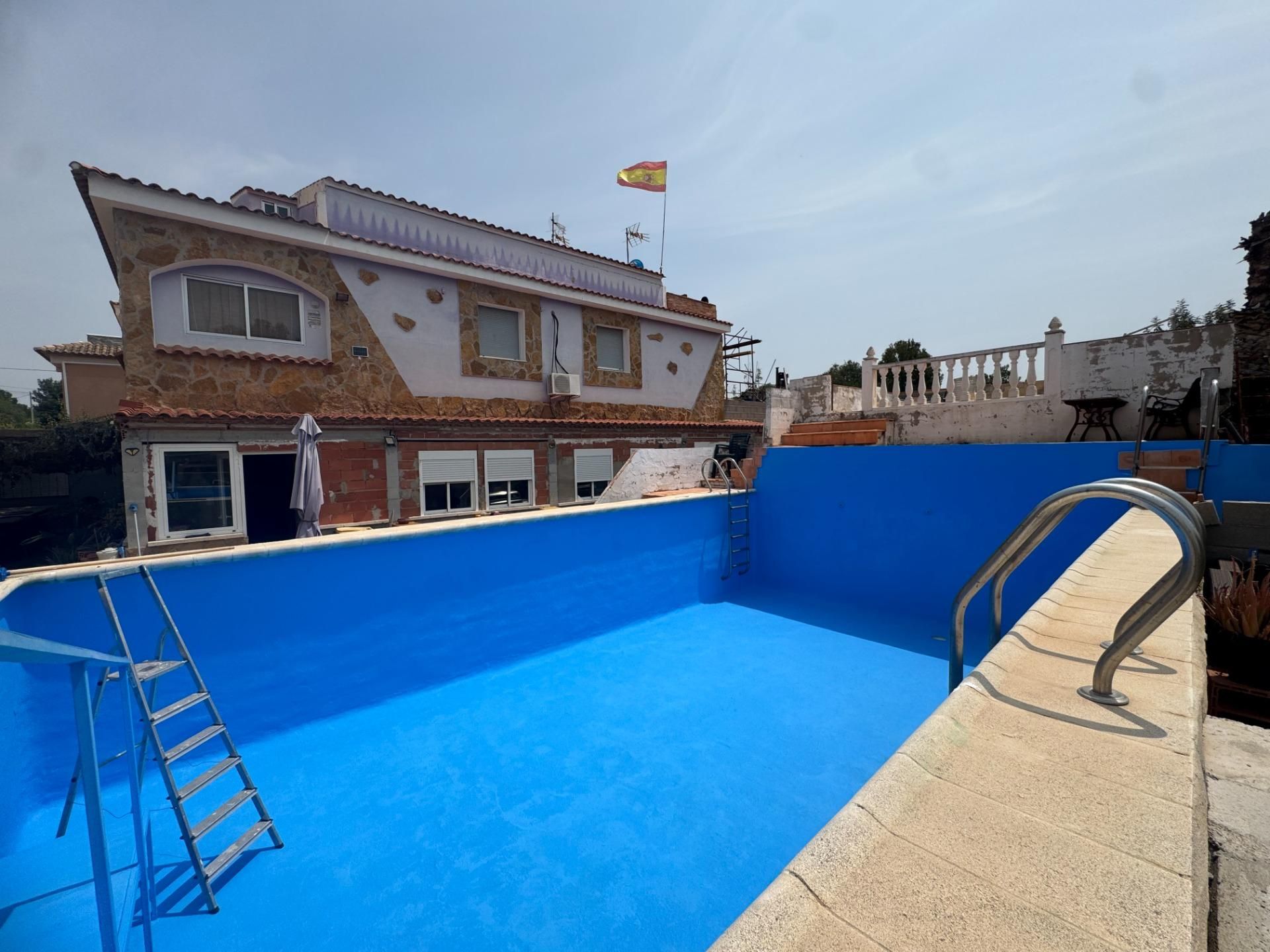 Piscina de Casa o xalet en venda en Vilamarxant amb Aire condicionat, Calefacció i Jardí privat
