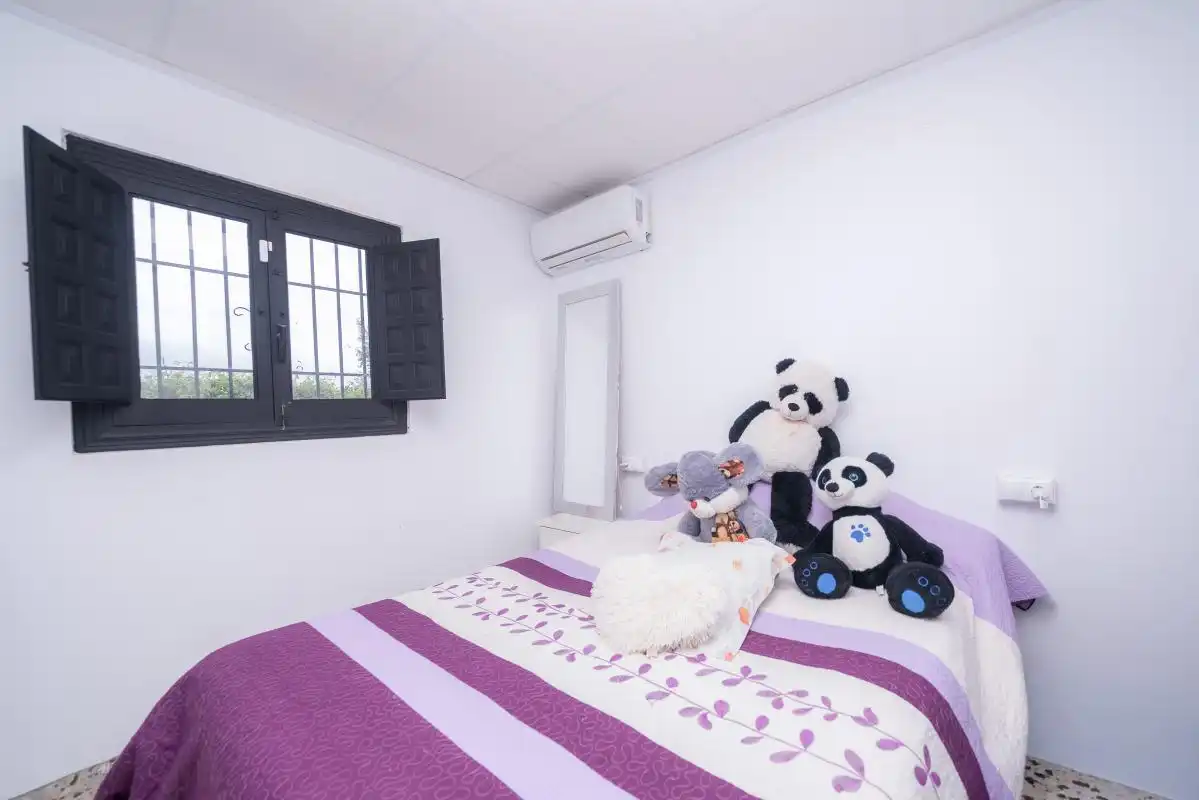Habitación de Finca rústica en venta en Orihuela con Calefacción y Amueblado