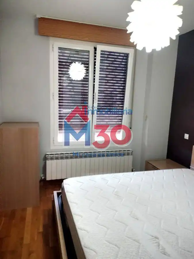 Habitación de Piso en venta en Miranda de Ebro con Calefacción, Terraza y Trastero