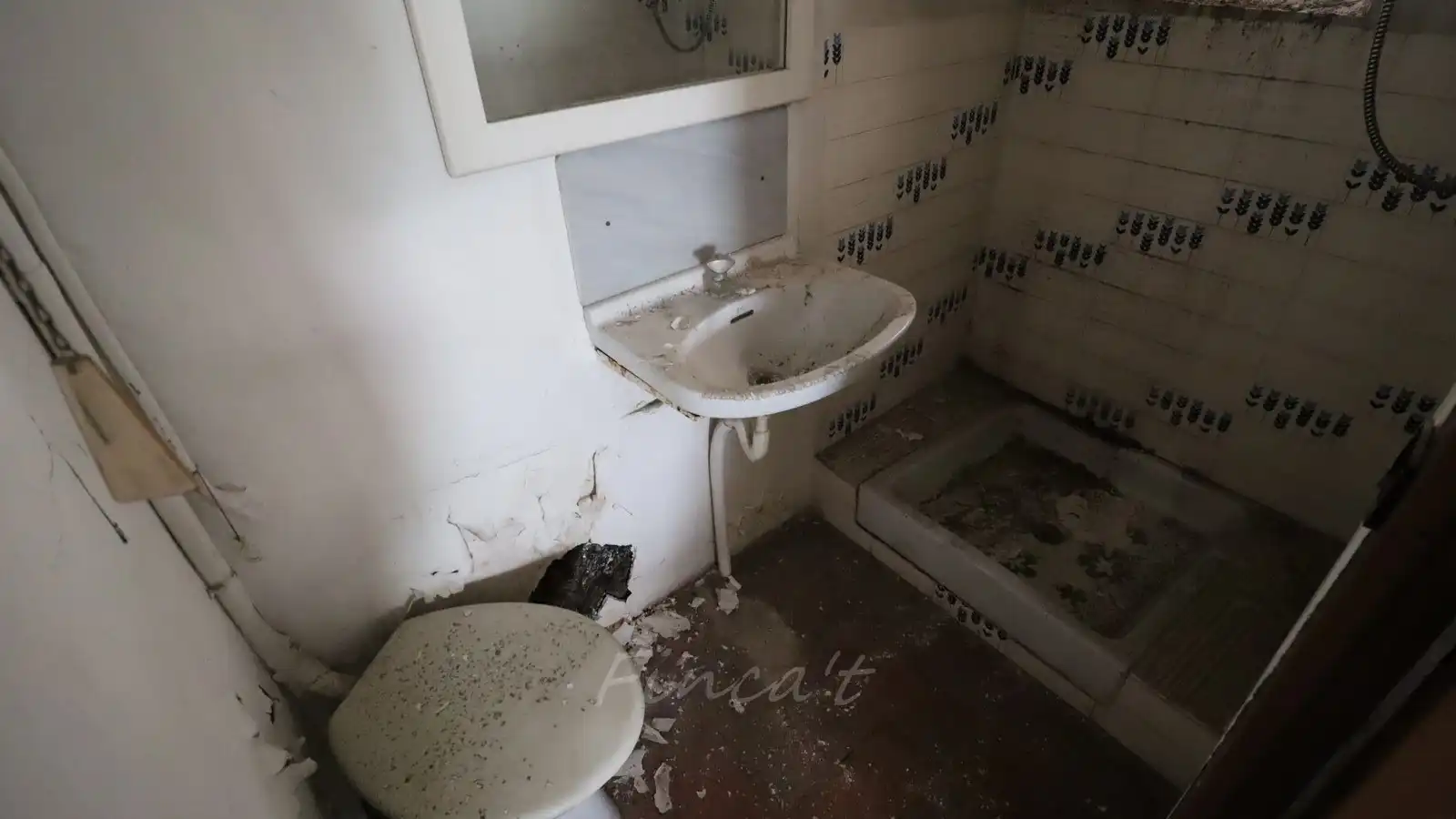 Badezimmer von Gebäude zum Verkauf in Moià