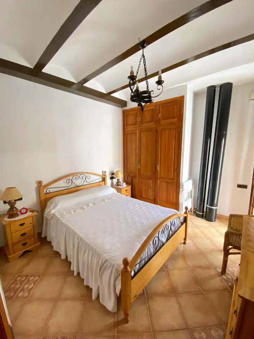 Dormitori de Casa o xalet en venda en Chulilla