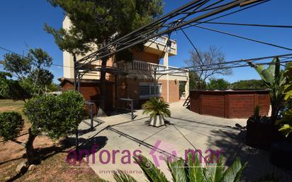 Jardí de Casa o xalet en venda en La Riera de Gaià amb Terrassa, Piscina i Balcó