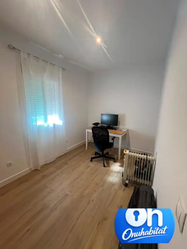 Habitación de Piso en venta en Valverde del Camino con Aire acondicionado, Amueblado y Balcón