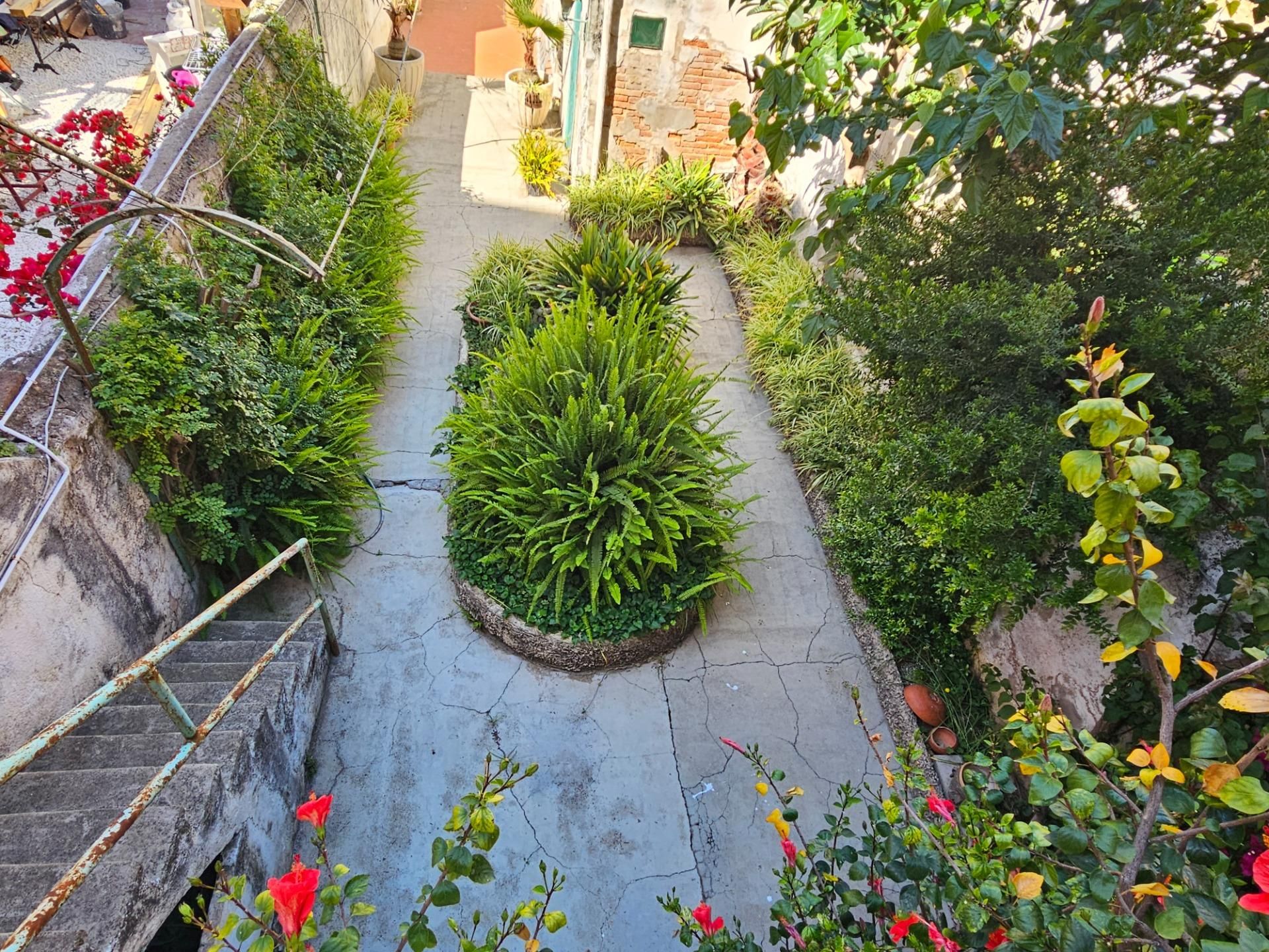 Garden of Single-family semi-detached for sale in Badalona  with Heating, Private garden and Terrace