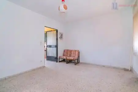 Sala de estar de Casa o chalet en venta en Granada con Aire acondicionado y Calefacción