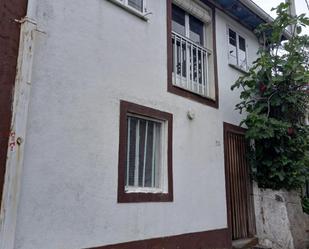 Vista exterior de Casa o xalet en venda en Castro Caldelas amb Jardí privat